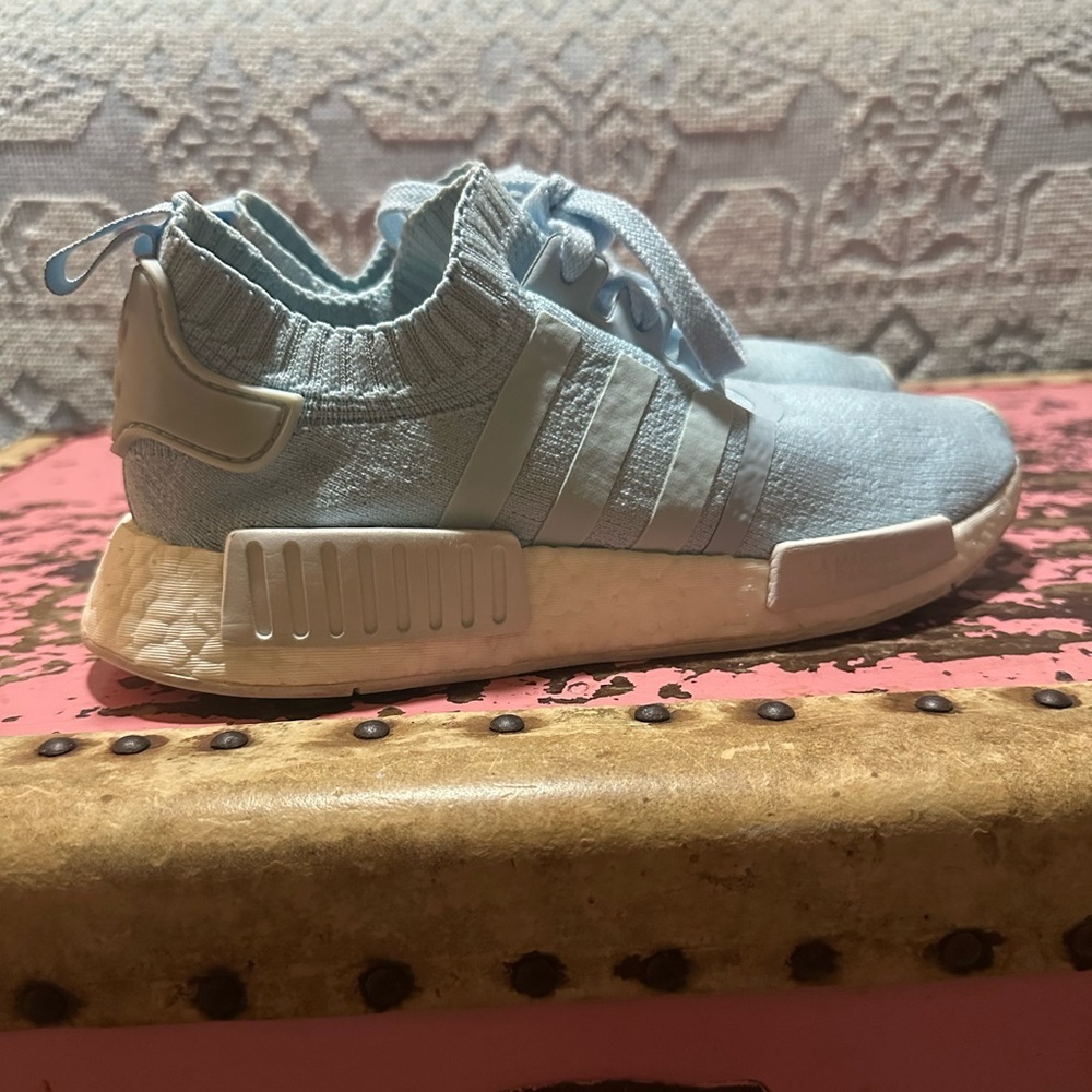ADIDAS NMD R1 Women’s Prime knit casual ice blue shoe sz 8.5 - Picture 5 of 15